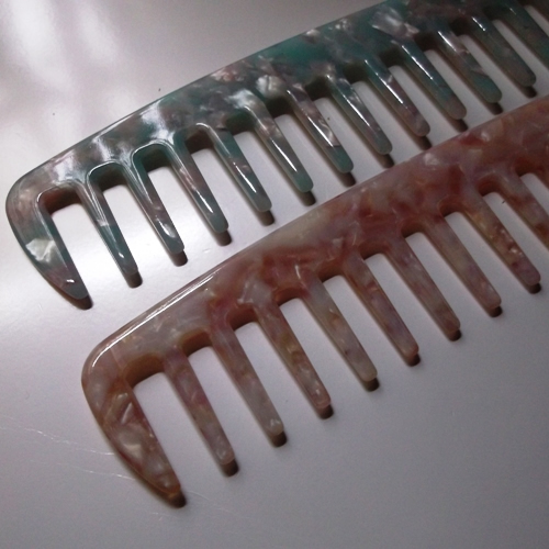 Acetate handbag size hair comb supplied by Longhaired Jewels