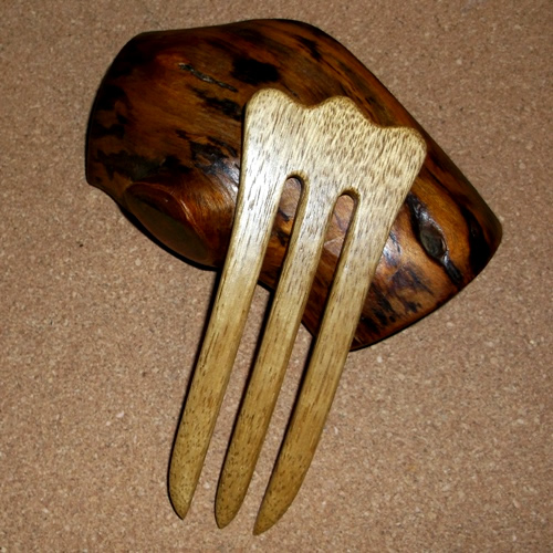 Joshua Jeter 3 prong Limba wood hairfork supplied by Longhaired Jewels